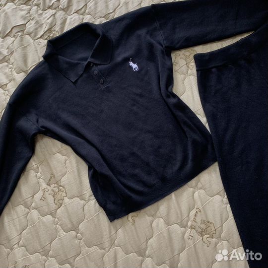 Трикотажный костюм женский брючный