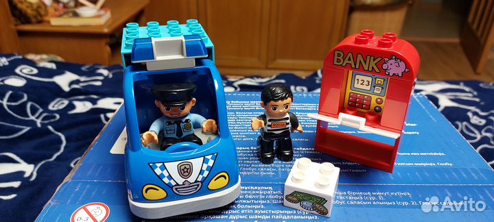 Lego duplo. Ограбление банка