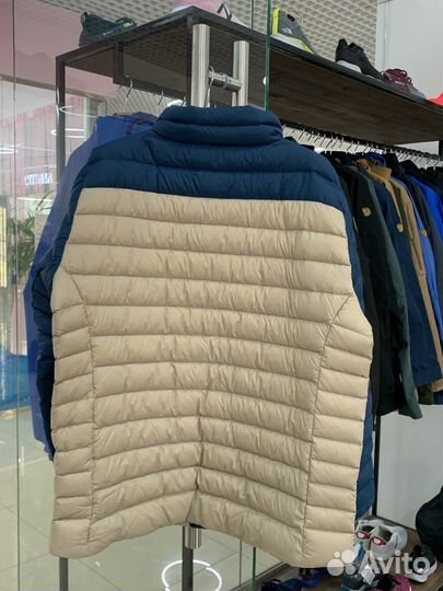 Легкий пуховик Patagonia
