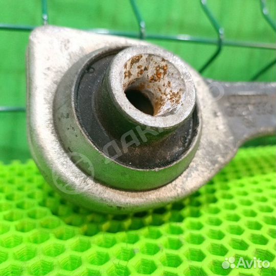 Рычаг передний левый Mercedes-Benz S W221