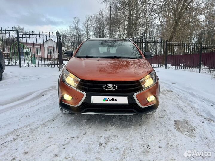 LADA Vesta Cross 1.6 CVT, 2022, 23 000 км