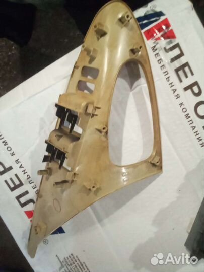 Toyota camry 40 накладка передней двери