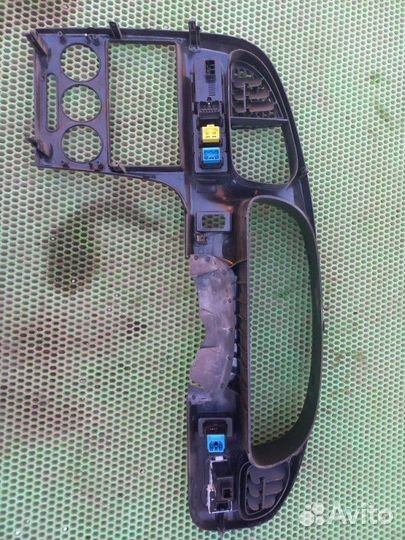 Накладка на торпедо Kia Spectra LD S6D 2008