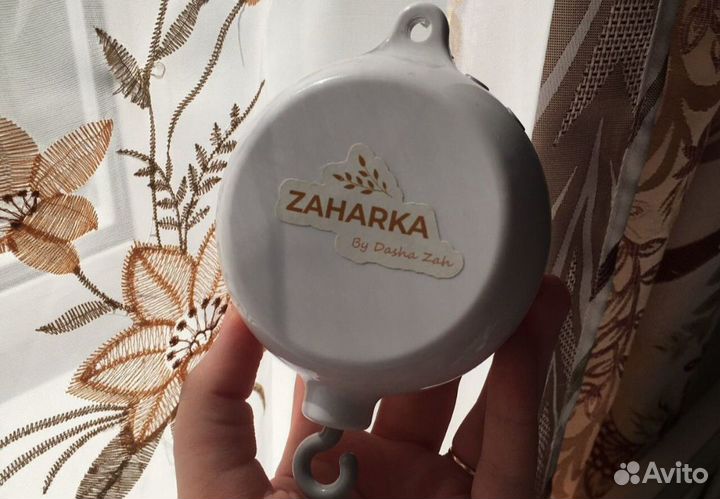 Бортики в кроватку, балдахин,держатель и мобиль