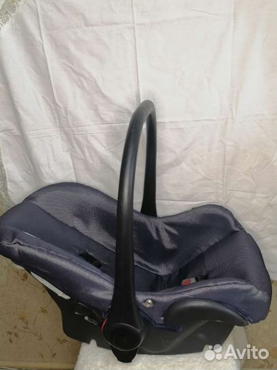 Переноска для детей в машину