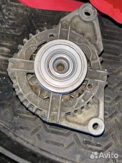 Генератор Bosch Iveco