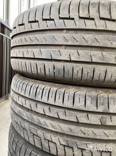Continental PremiumContact 6 215/55 R17 94B