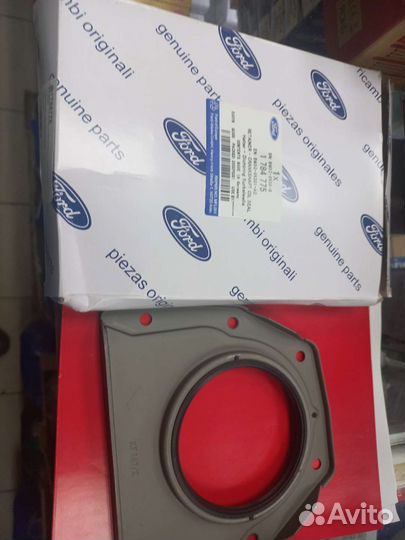 1784775 Сальник к/в задний ford