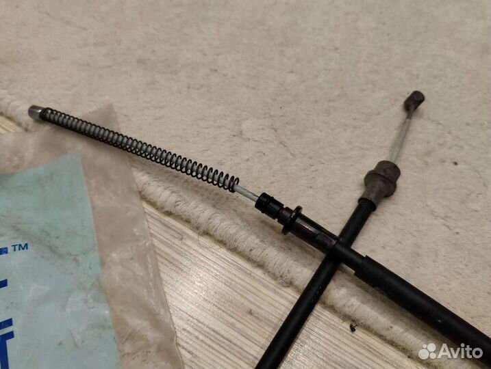 Тросы ручного тормоза Mitsubishi Galant 1992-2003