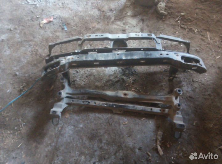 Рамка радиатора пассат в3