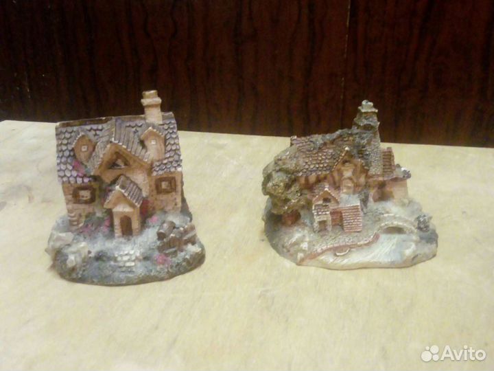 Статуэтка домик