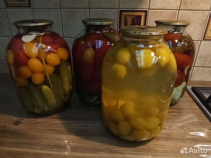 Огурцы помидоры маринованные домашние