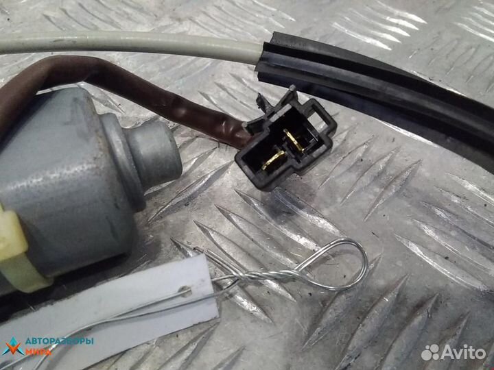 Стеклоподъемник передний левый Chevrolet Spark