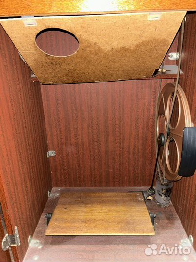 Швейная машина Чайка 132м