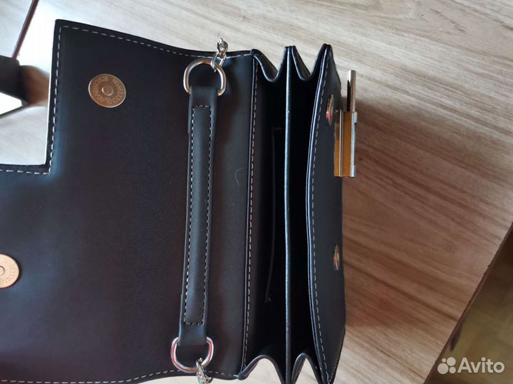 Сумки маленькие женские