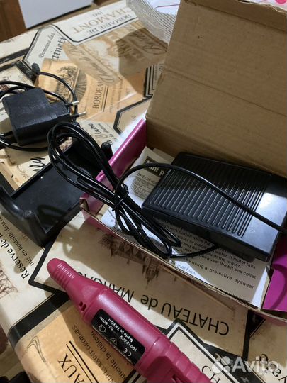 Маникюрная машинка