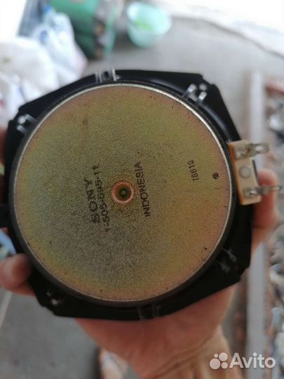 Динамик для сабвуфера