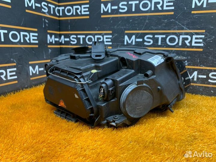 Фара левая Audi A5 8T cdnc 2011