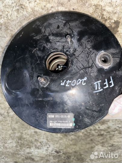 Вакуумный усилитель Ford Focus CB4 2008