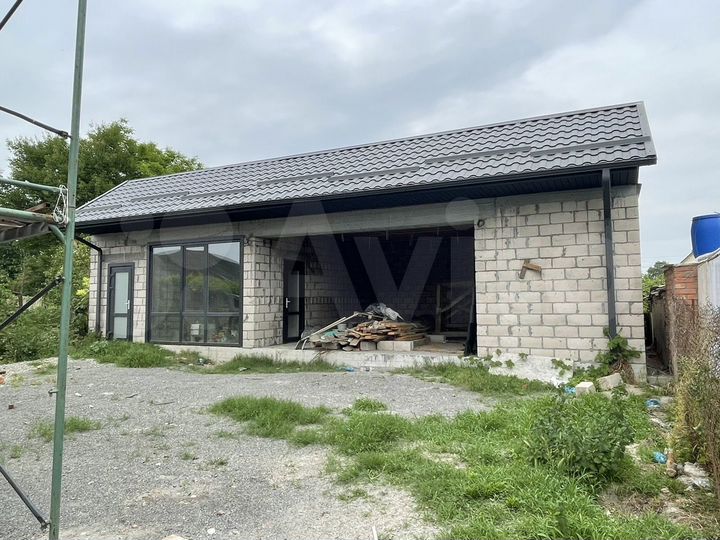 Дом 394 м² на участке 6,5 сот.