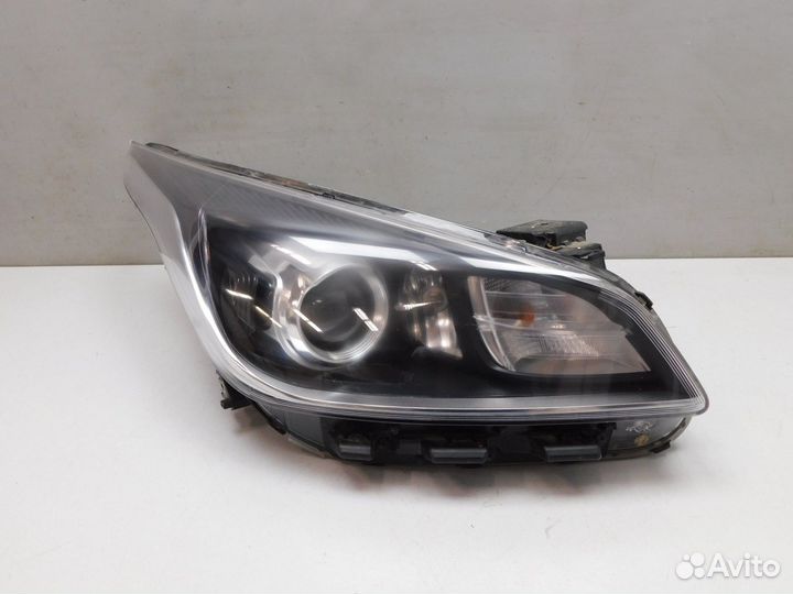 Фара правая Kia Rio