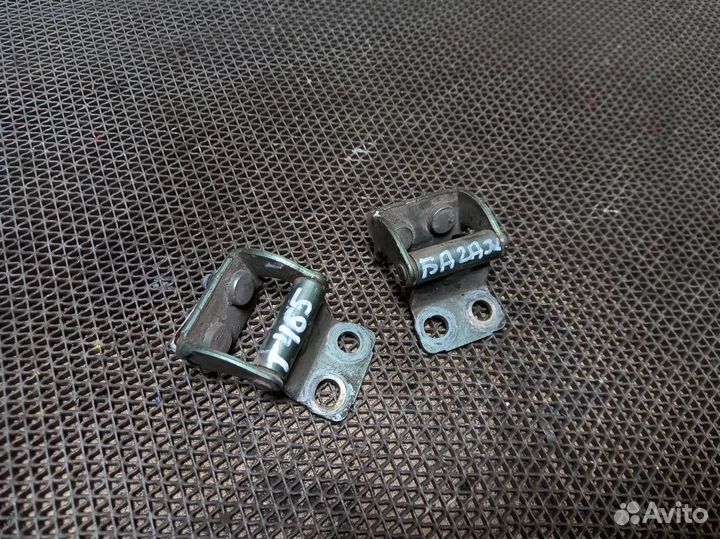 Петли пятой двери honda HR-V GH4