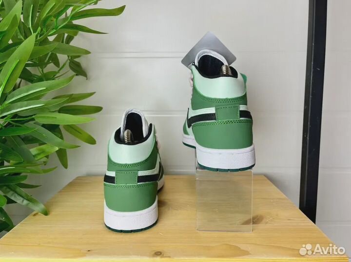 Кроссовки Nike Air Jordan (Новые)