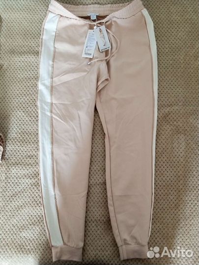 Спортивный костюм женский новый