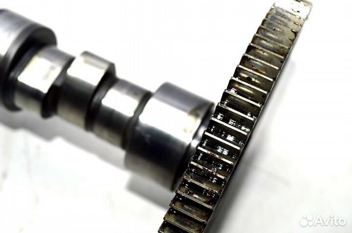 Распредвал freightliner CL 120