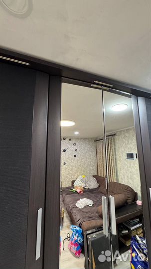 Платяной шкаф б/у