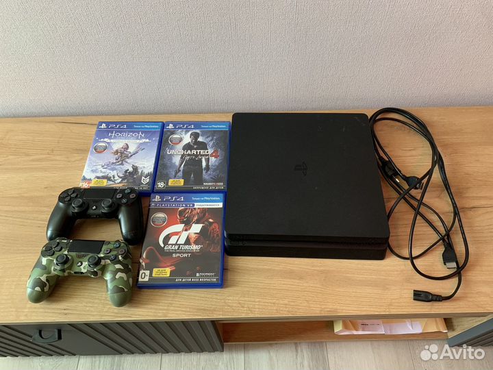 Sony Playstation 4 Slim 1TB Идеал
