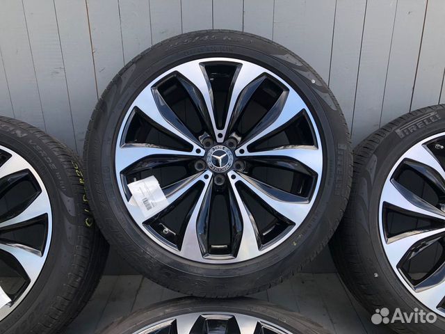 R20 Pirelli Scorpion Verde 255/45, PCD 5x112 DIA 66.6