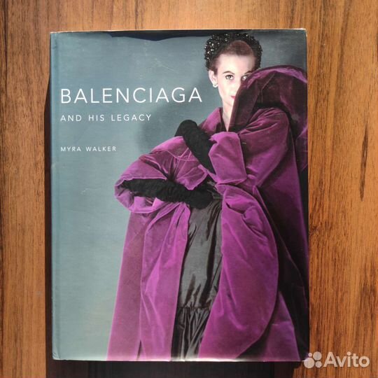 Редчайшая книга Balenciaga and His Legacy