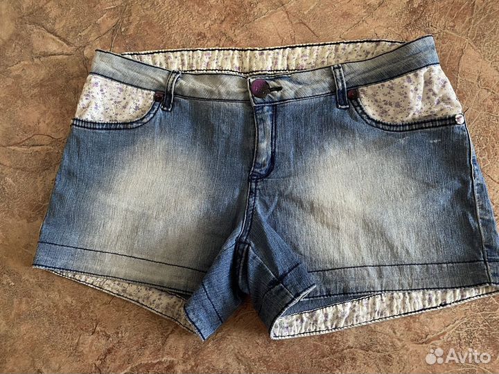 Шорты женские
