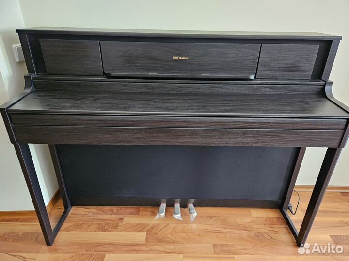 Цифровое пианино Roland LX705