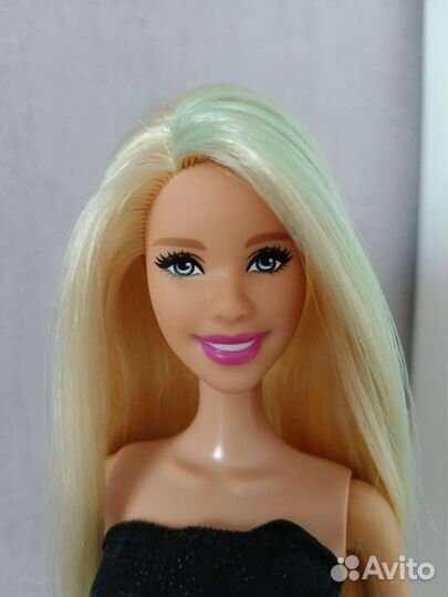 Barbie принцесса Дримтопии на шарнирном теле