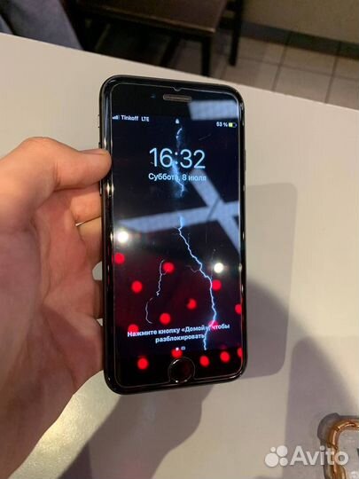 Телефон iPhone 7 32гб