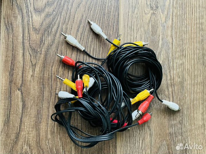 DVD плееры рабочие, но с дефектами