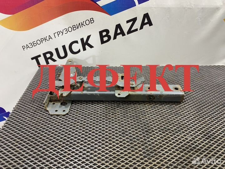 Кронштейн переднего крыла Daf CF