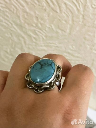 Серебряное перстень с природной бирюзой