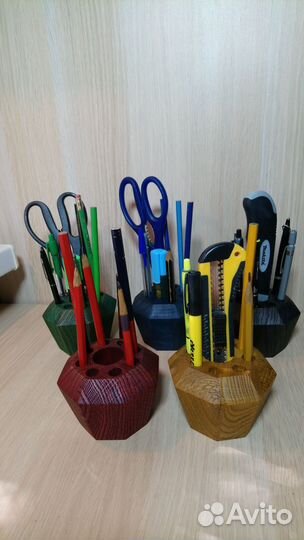 Карандашница деревянная