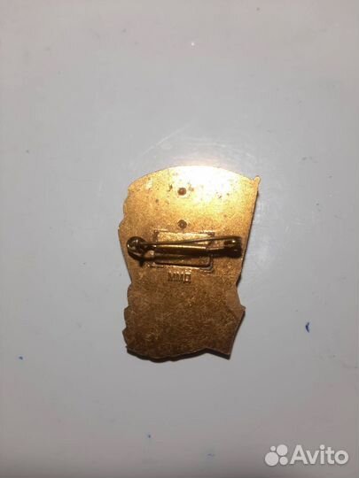 Значки ссср. Значок xxvii партийная конференция