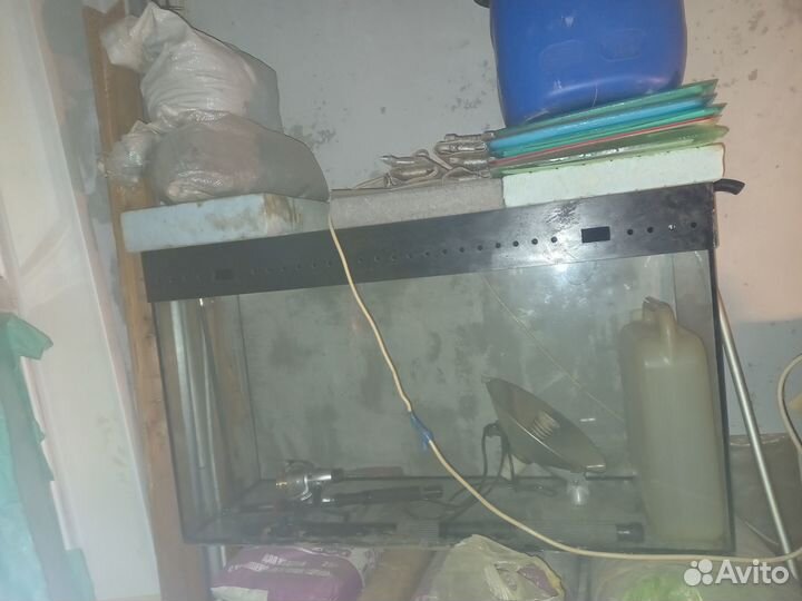 Продаю аквариум 100 на30 на50 700руб