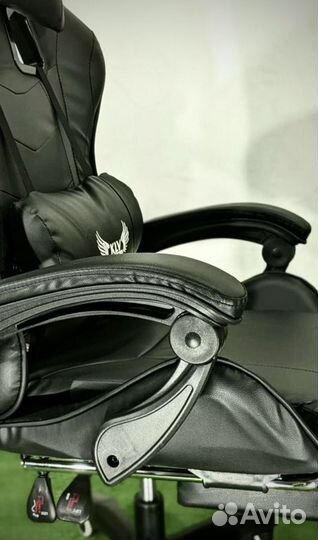 Компьютерное кресло игровое с массажем