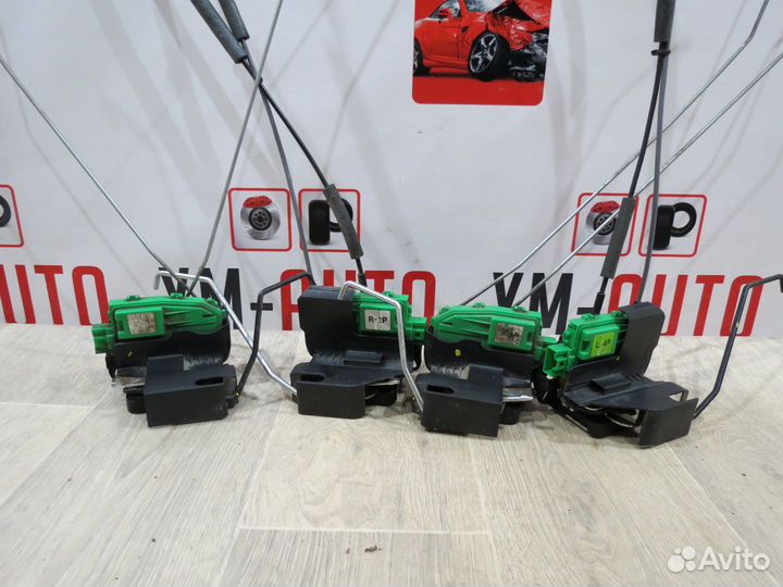 Замок двери Hyundai Solaris