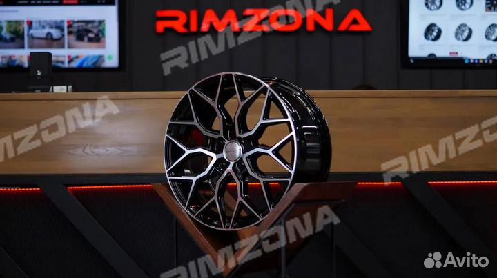 Литой диск sakura wheels R16 5x100