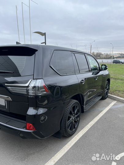 Lexus LX 4.5 AT, 2018, 220 000 км