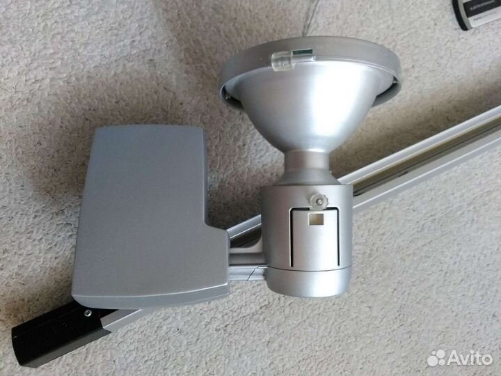 Светильник/прожектор трековый