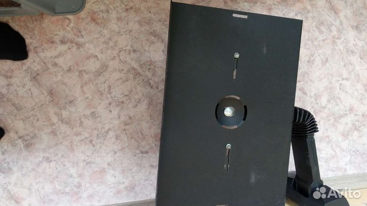 Кронштейн- подставка под телевизор и dvd