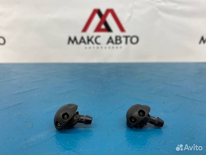 Б/У форсунка омывателя Renault Scenic 1 (Megane)